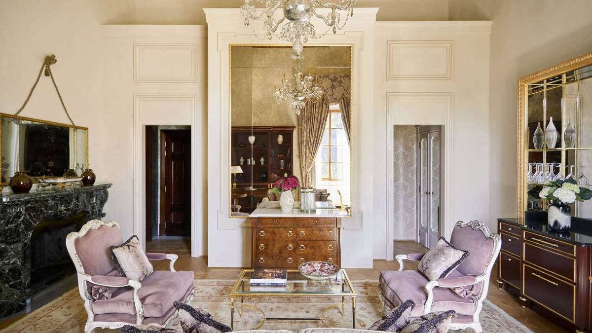 Frescoed Executive Suite