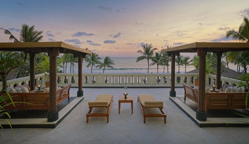 THE LEGIAN SUITE 