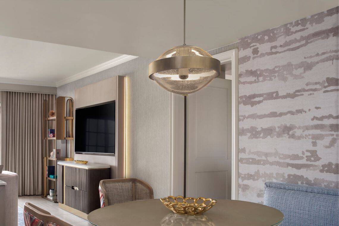 Deluxe Ocean Front Suite