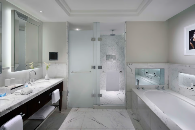 PREMIER BURJ VIEW SUITE