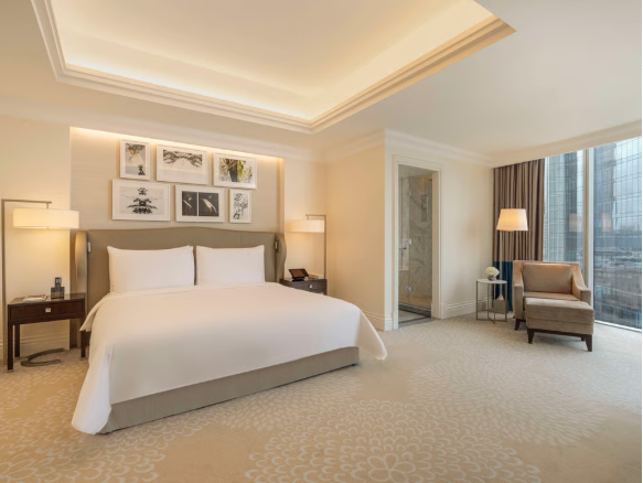 GRAND SUITE