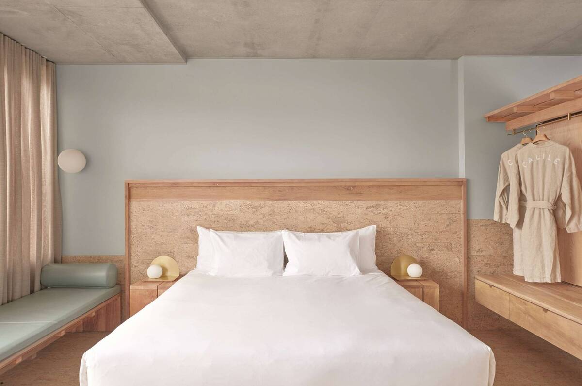 URBAN KING ROOM