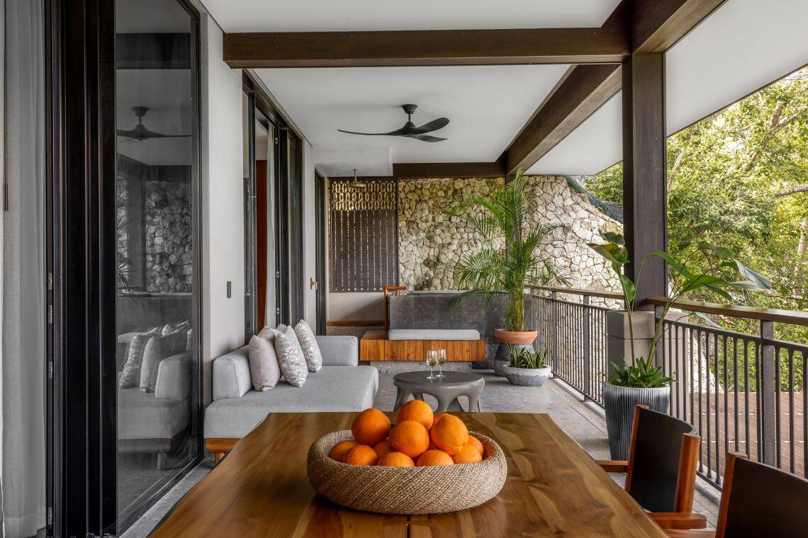 RESERVE CANOPY KING SUITE, PLUNGE POOL