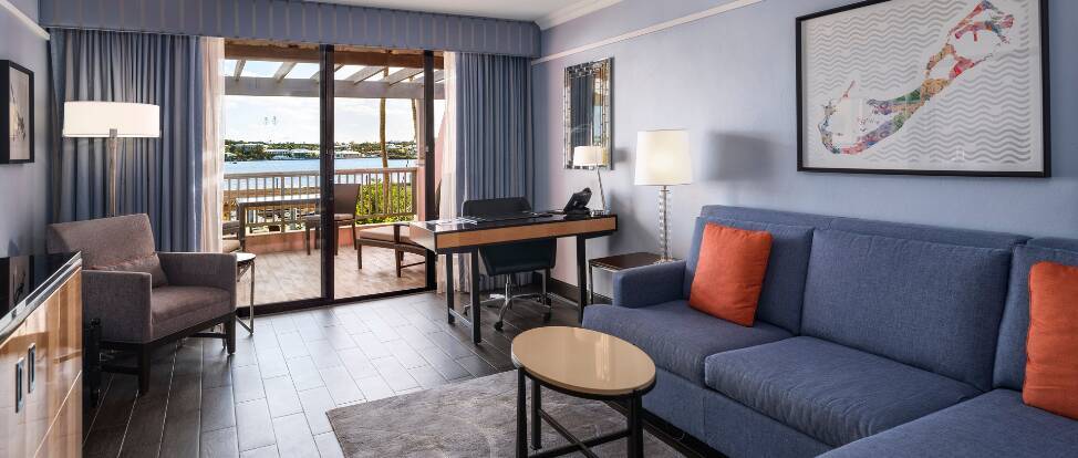 ONE BEDROOM HARBORVIEW SUITE Two Doubles