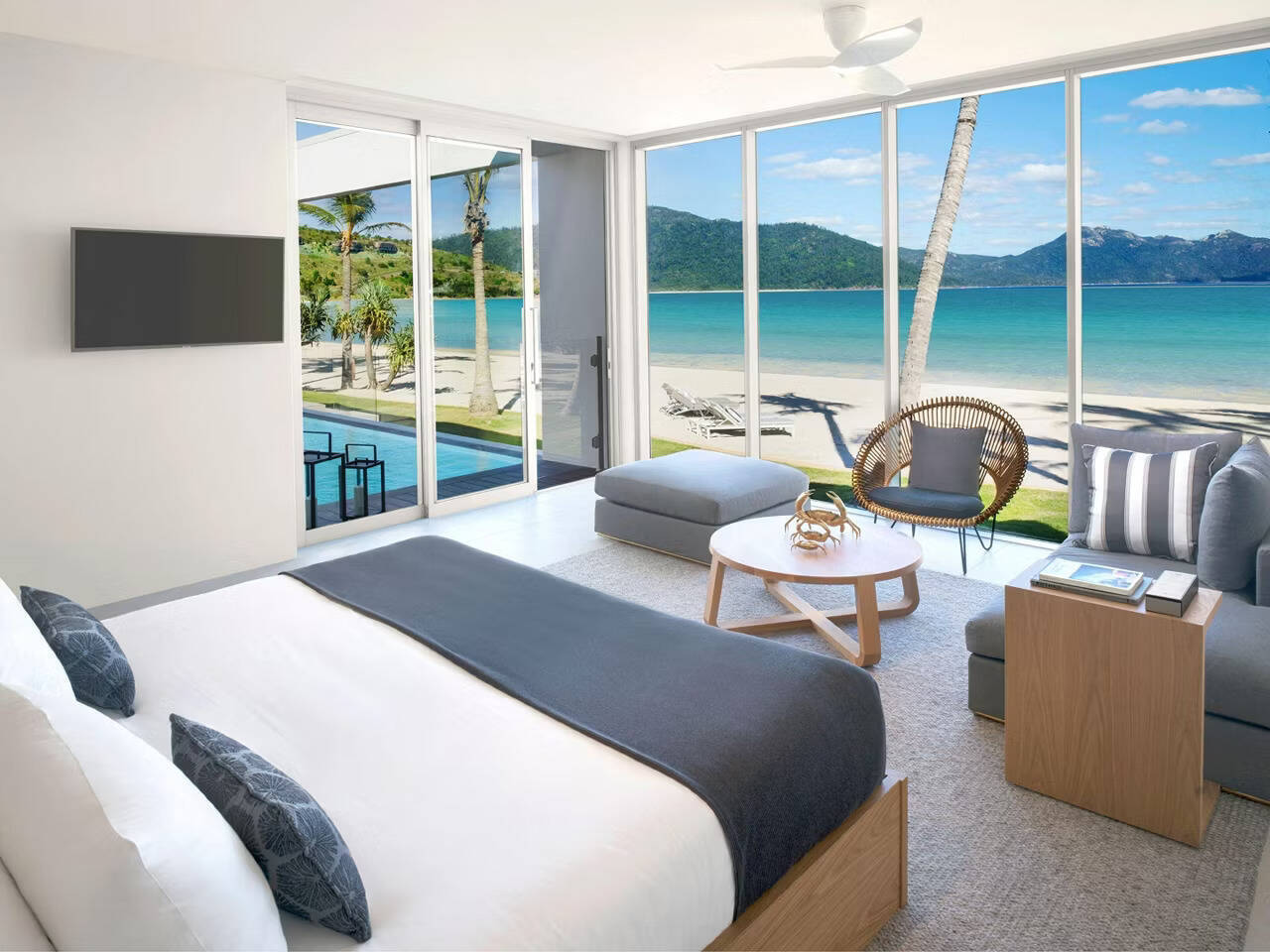 THREE BEDROOM HAYMAN BEACH HOUSE 