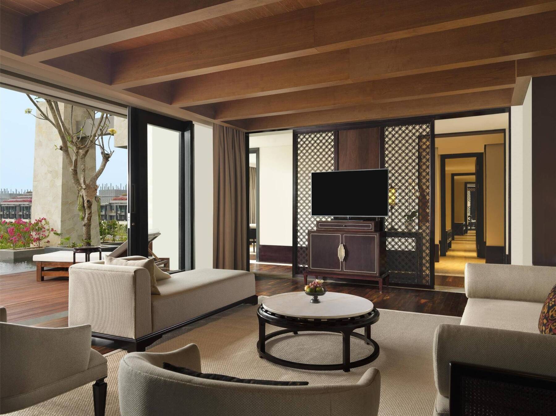 THE APURVA PRESTIGE OCEAN SUITE