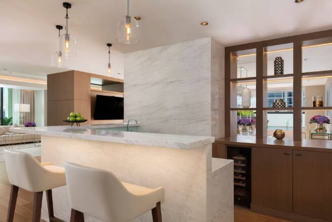 PRESIDENTIAL TERRACE SUITE