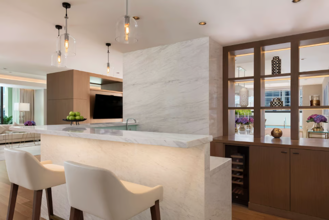 PRESIDENTIAL TERRACE SUITE