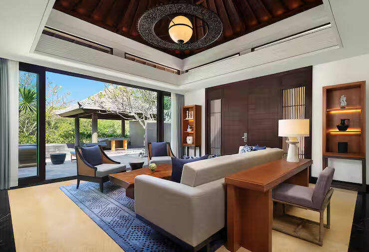 ONE BEDROOM FAMILY POOL VILLA