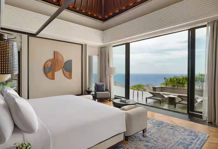 THREE BEDROOM UMANA OCEAN POOL VILLA