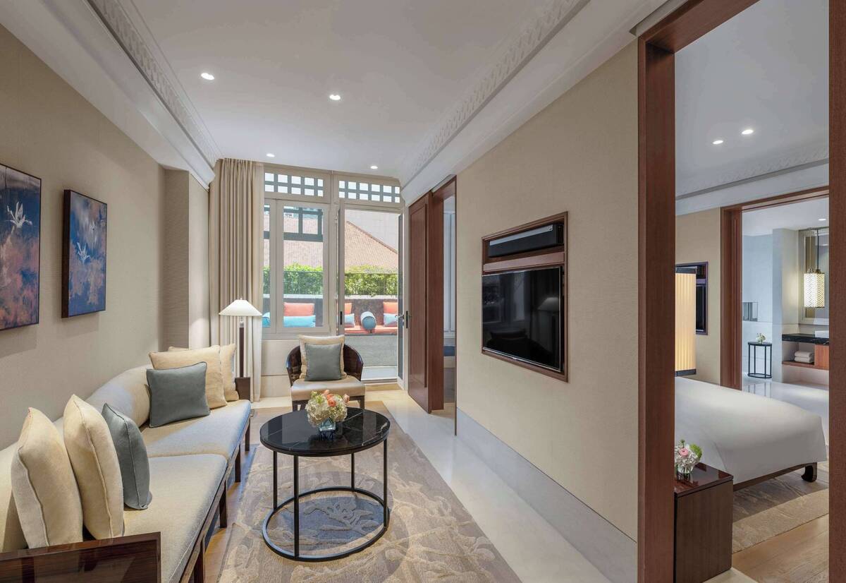 CAPITOL SUITE