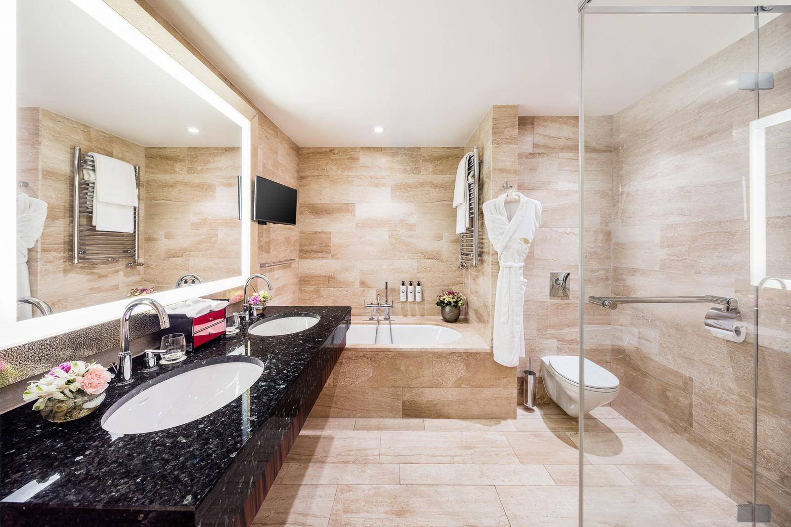 Family Deluxe Terrace Room Two Kings