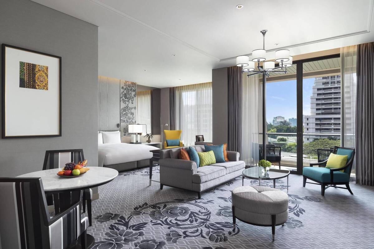 EXECUTIVE CLUB KING ROOM