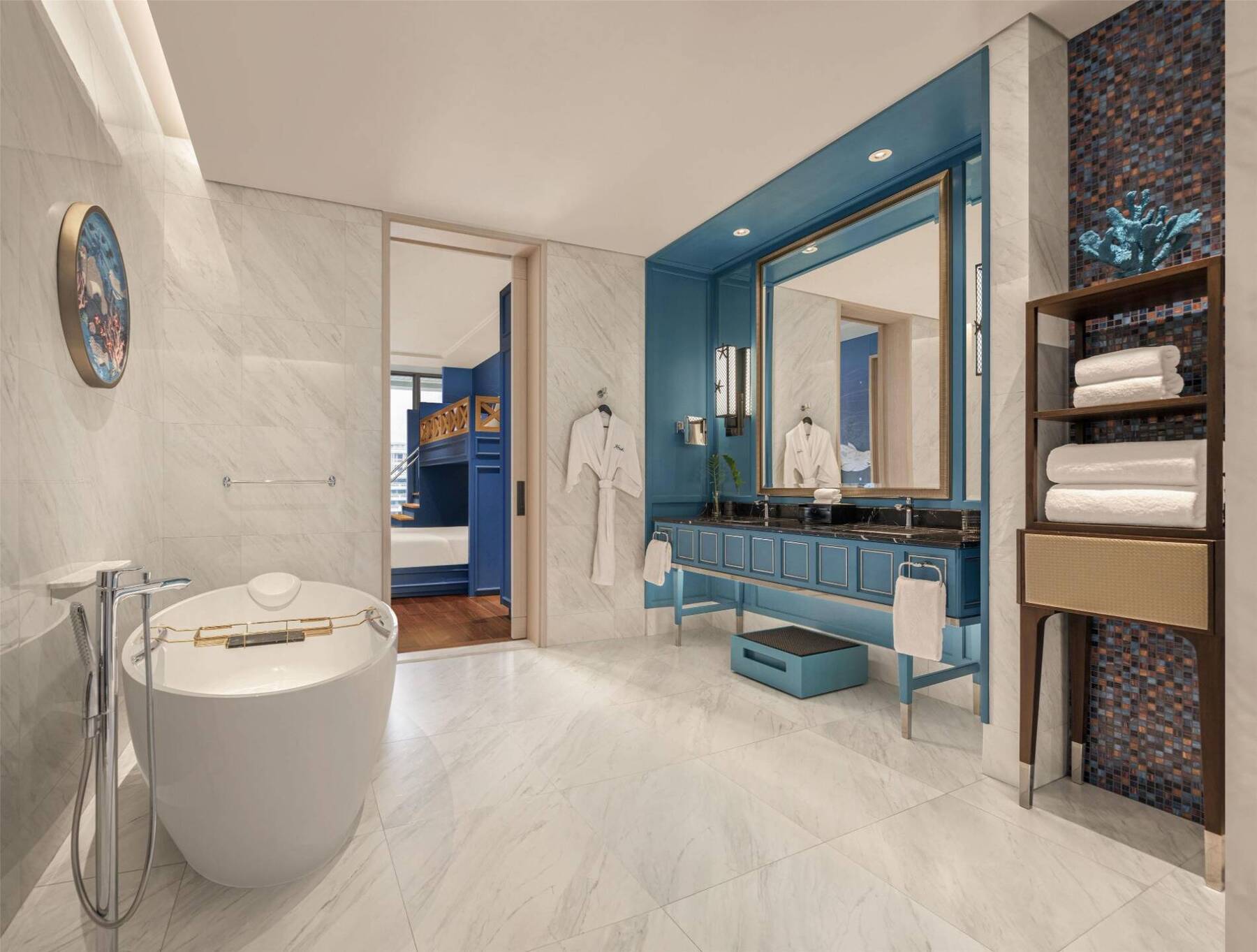 SEALIFE FAMILY SUITE