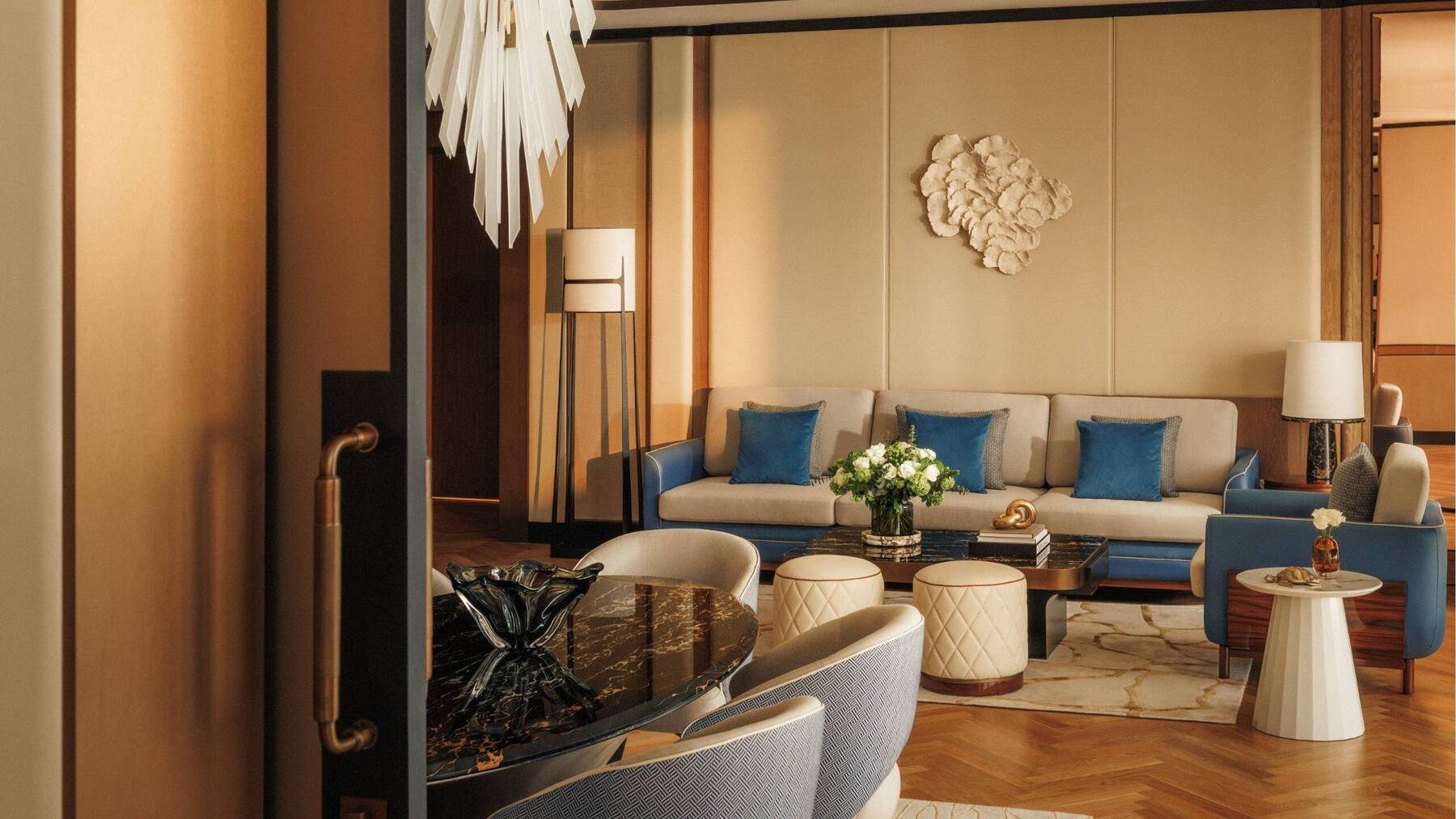 Promenade Terrace Suite