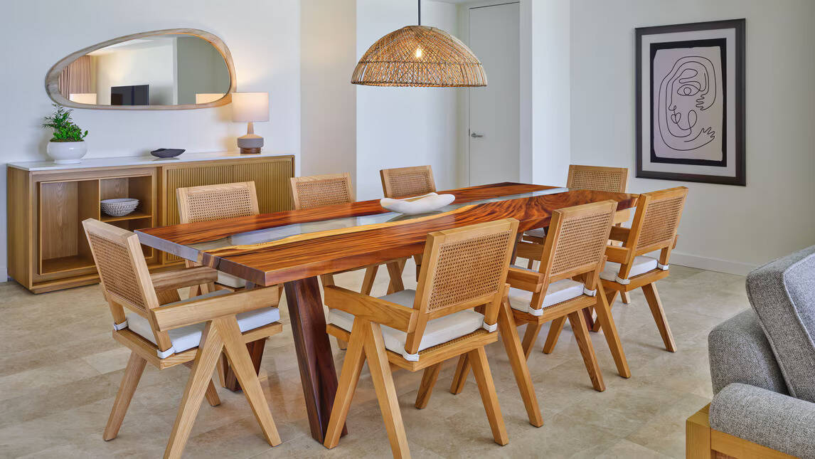 ST REGIS SUITE TWO QUEEN OCEANFRONT BALCONY