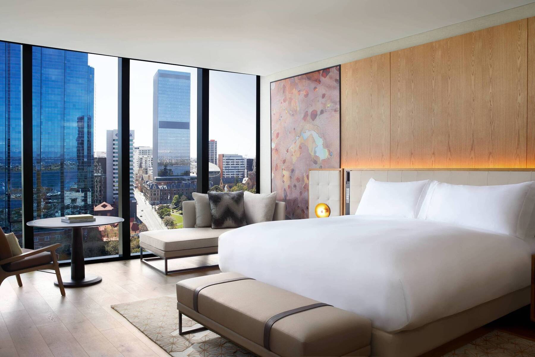 Soaking Tub King Skyline View Room