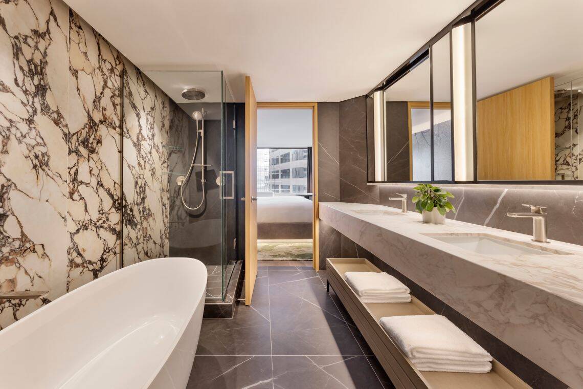 AMBASSADOR ONE BEDROOM SUITE