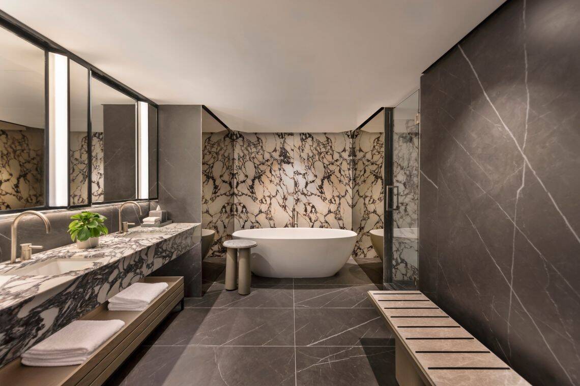 PRESIDENTIAL ONE BEDROOM SUITE WITH BALCONY