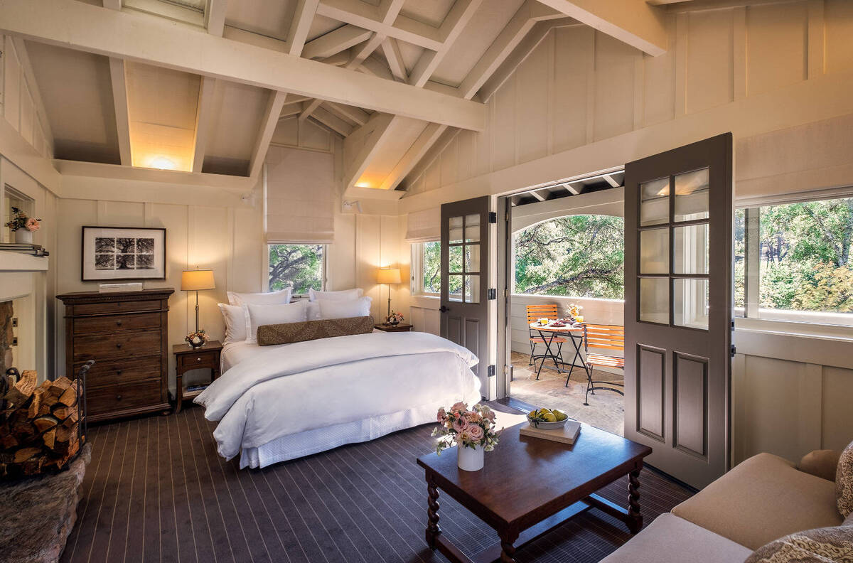 Cottage Room 