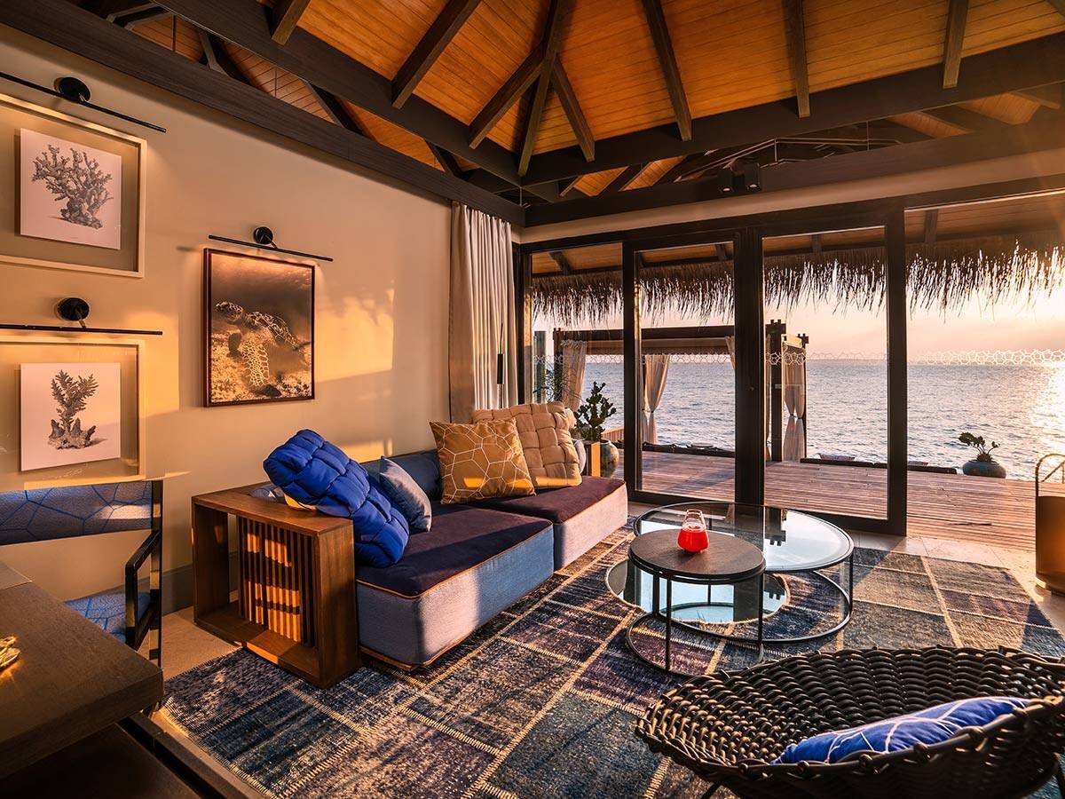 Sunset Deluxe Water Pool Villa