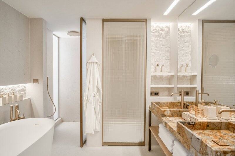 Deluxe Grand Sea View