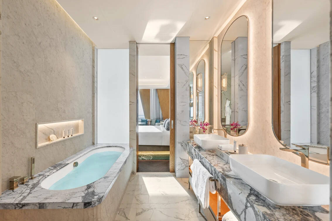 Club Downtown View Room King