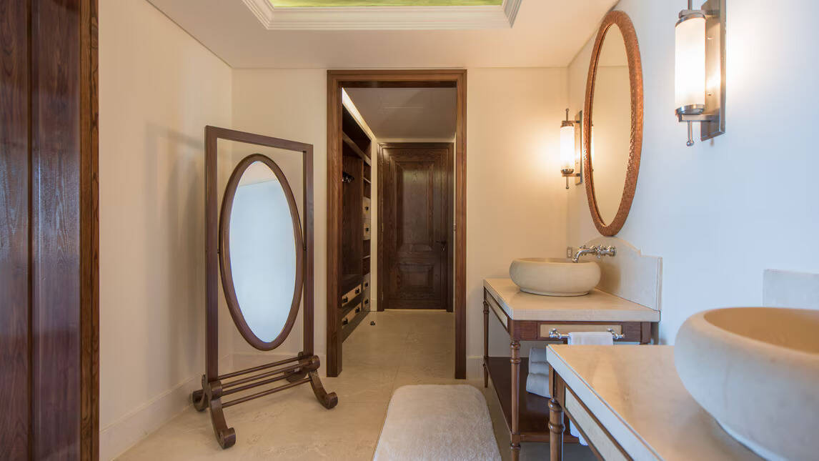 LE MORNE BEACH ACCESS SUITE 