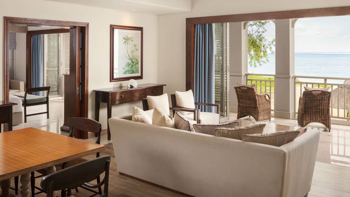 LE MORNE BALCONY SUITE