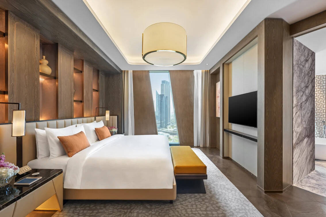 Panoramic View Suite