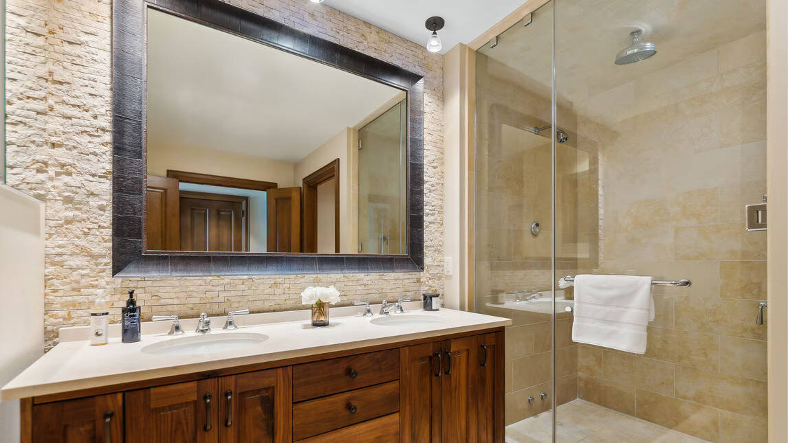 SNOW PARK TWO BEDROOM CLUB LOUNGE ACCESS RESIDENCE