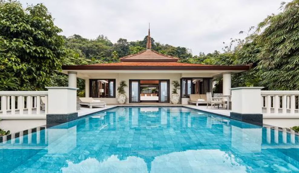 Ocean Front Pool Villa