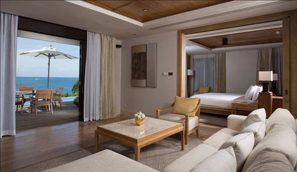 Signature Ocean View Pool Suite