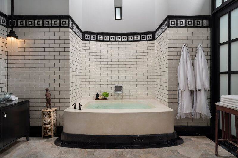 RIVERSIDE POOL VILLA