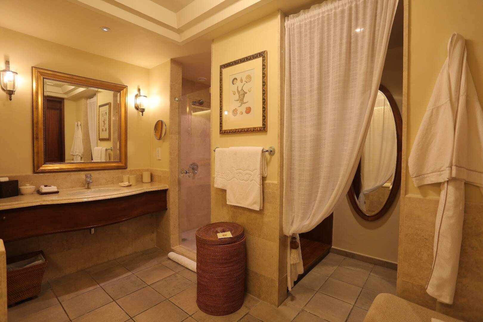 Colonial Ocean View Room