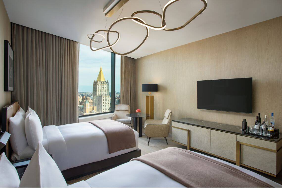 EMPIRE STATE DOUBLE ROOM, HIGH FLOOR
