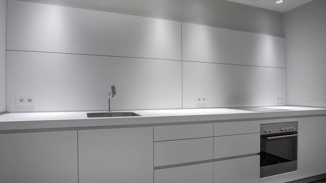 PRESIDENTIAL SUITE LAKE VIEW