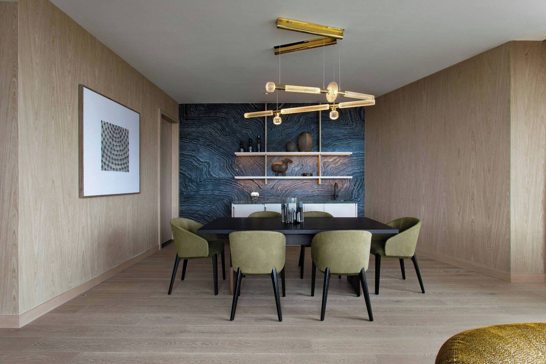 RITZ CARLTON CLUB LEVEL PRESIDENTIAL SUITE