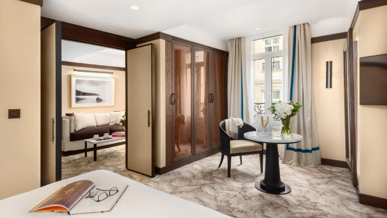 MADELEINE SUITE