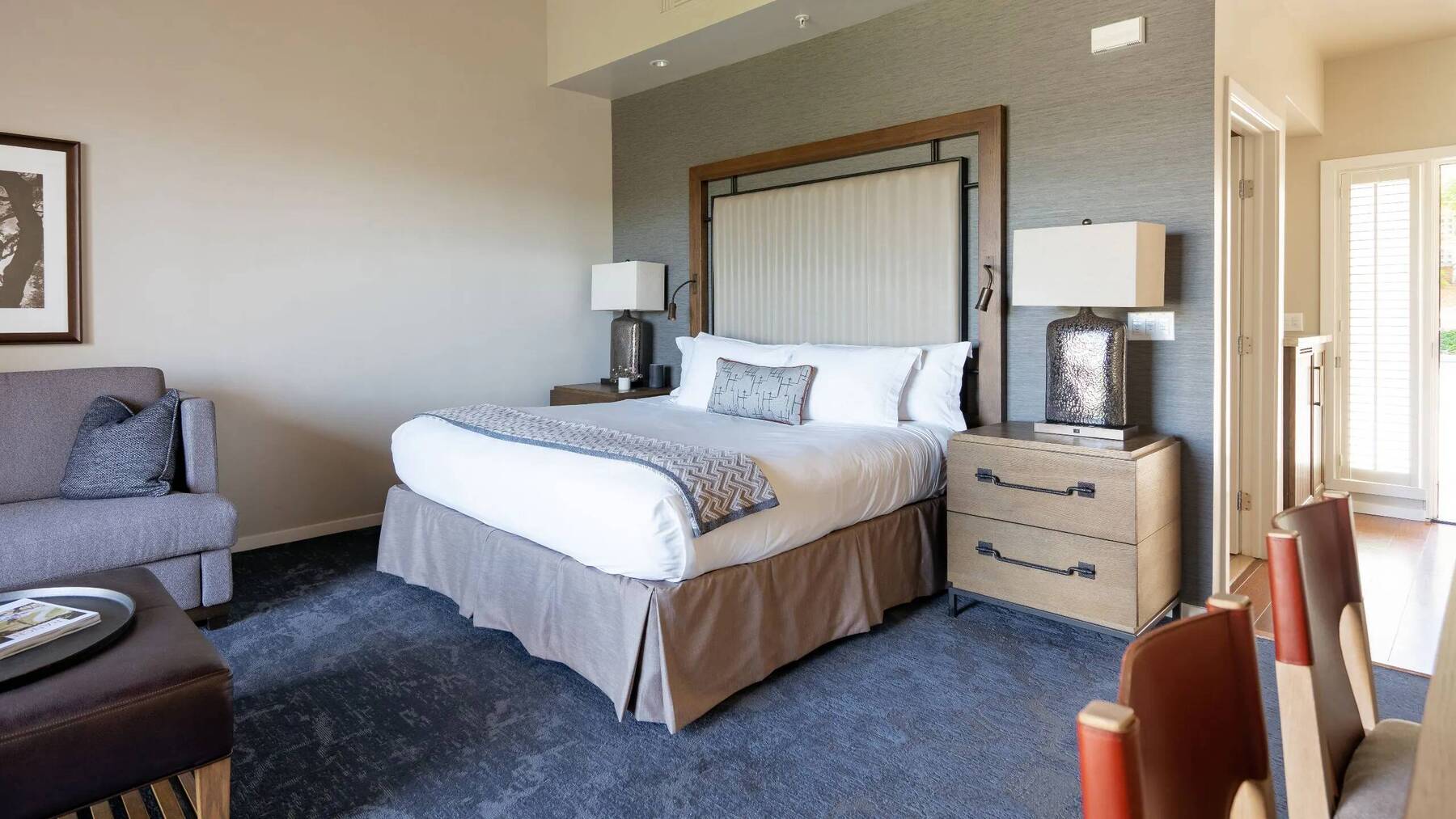 SANTA LUCIA WITH KING BED ACCESSIBLE SHOWER