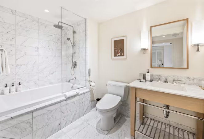 LXR PREMIUM ONE BEDROOM PARTIAL OCEAN SUITE - DEN