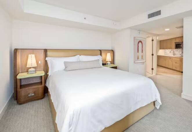 LXR DELUXE ROOM CITY VIEW WITH TWO DOUBLE BEDS