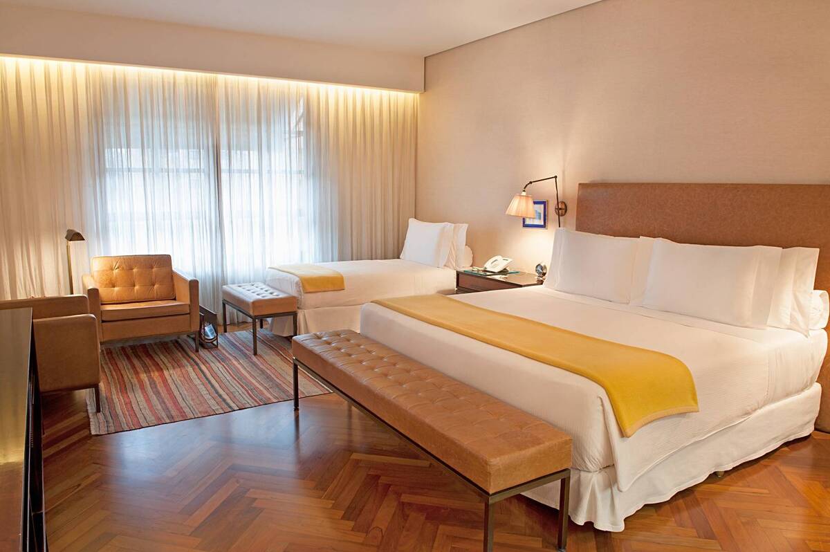 Deluxe Triple Room 