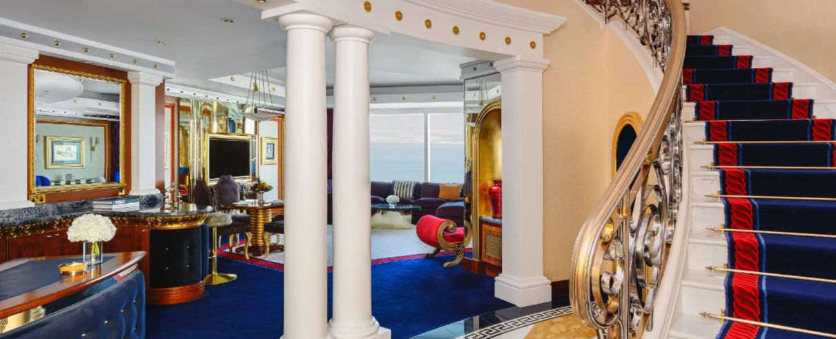 DUPLEX SKY ONE BEDROOM SUITE