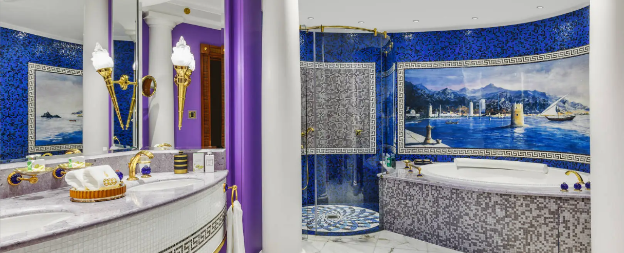 DUPLEX CLUB SUITE