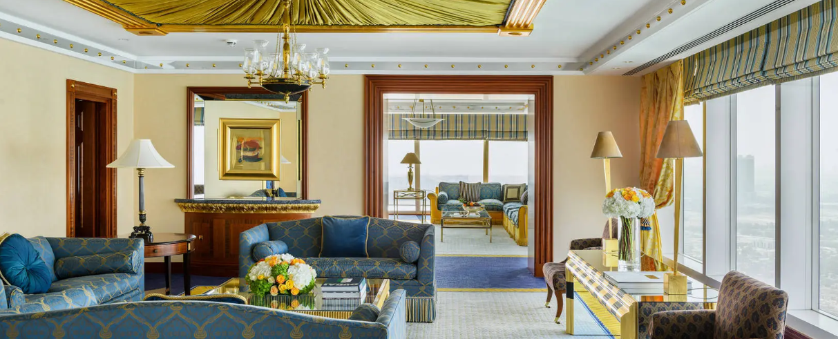 DUPLEX DIPLOMATIC THREE BEDROOM SUITE