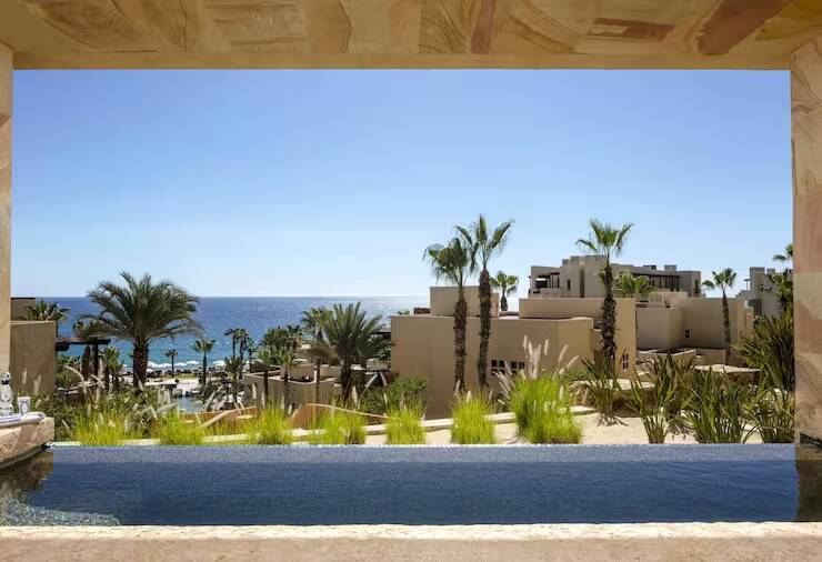 King Coastal View with Plunge Pool