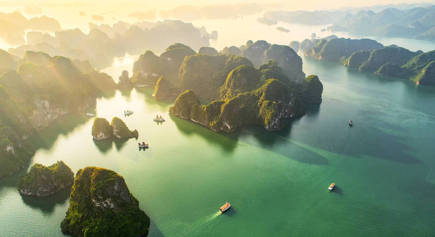 ASMALLWORLD's Top Editorials of the Year 2025