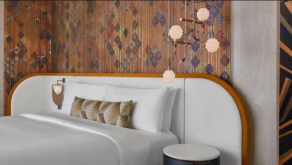 DELUXE SUITE KING SEA VIEW BALCONY 