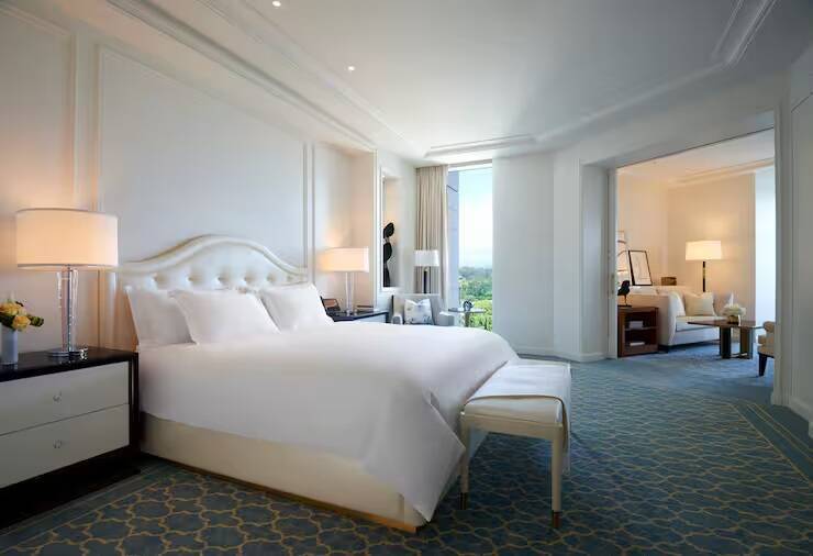 Deluxe Corner Junior Suite Hearing Accessible